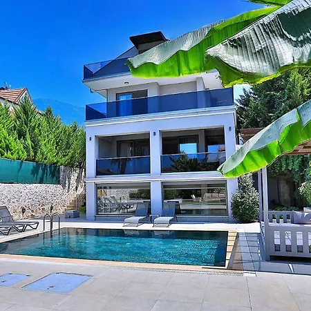 3 Bedroom In Oludeniz - 5832 Вилла